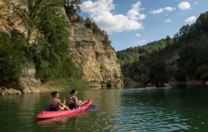 Kayaks por la Serranía de Cuenca