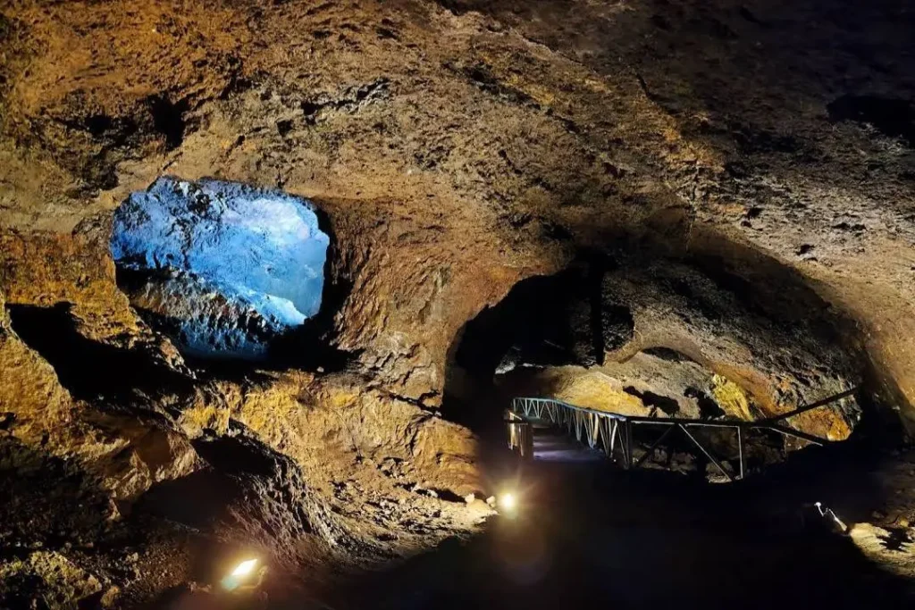 Galerías subterráneas de la Mina Romana de Cueva del Hierro